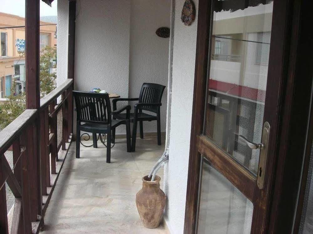 Hotel Second Spring Çeşme Exterior foto